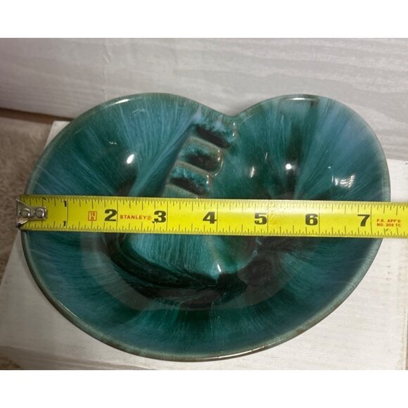 Blue Mountain Pottery Ashtray Kidney Shaped Green Drip Glaze 7" MCM Canada - Picture 9 of 10